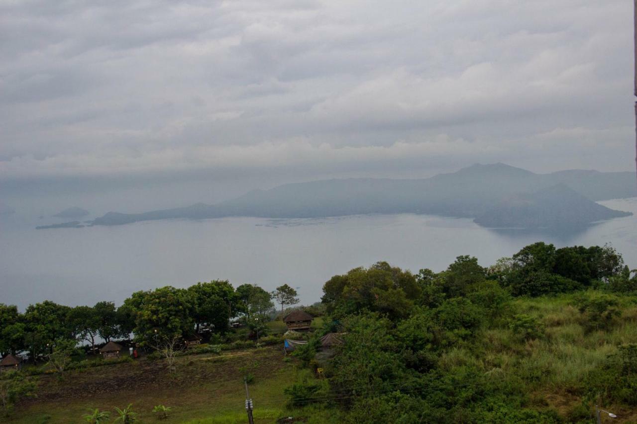 Smdc Wind Residences Tagaytay With Balcony 19Th Floor Tagaytay City Exteriör bild