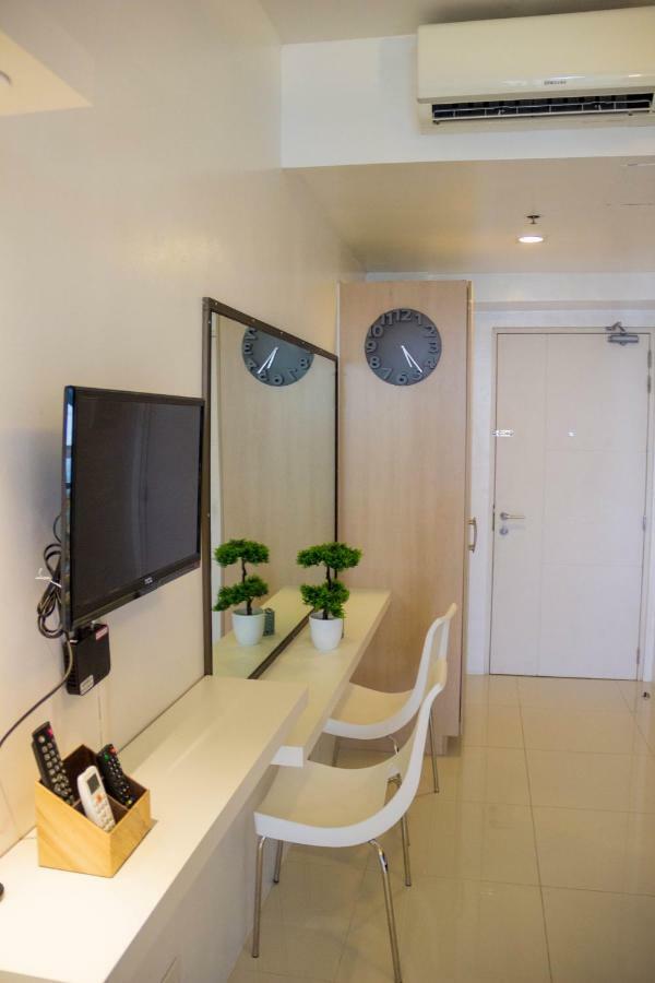 Smdc Wind Residences Tagaytay With Balcony 19Th Floor Tagaytay City Exteriör bild