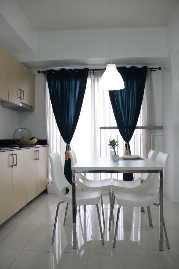 Smdc Wind Residences Tagaytay With Balcony 19Th Floor Tagaytay City Exteriör bild